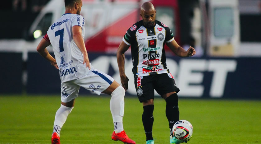 União perde na estreia do Paranaense 2022