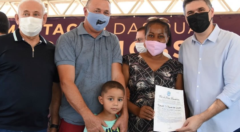 Mais 200 famílias receberam o título de posse