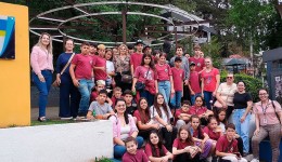 Alunos de Barracão visitam pontos turísticos