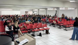 Agentes de saúde recebem capacitação sobre proteção à mulheres e crianças