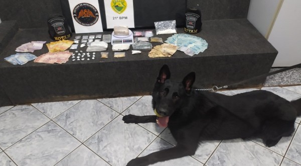 Três homens são presos por suspeita de tráfico de drogas