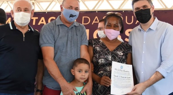 Mais 200 famílias receberam o título de posse