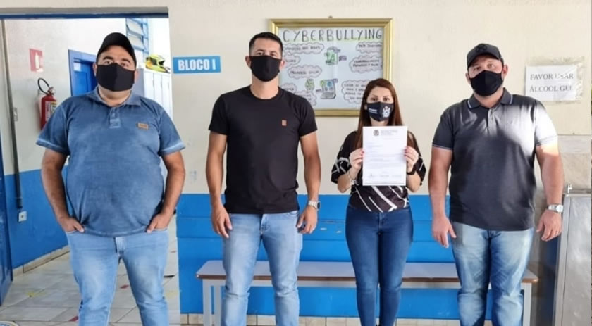 Vereadores do PSD de Santo Antonio do Sudoeste viabilizam equipamentos para colégios