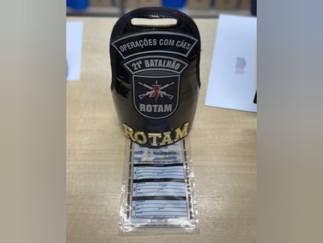 Homem é preso após furtar objetos e trocar por droga