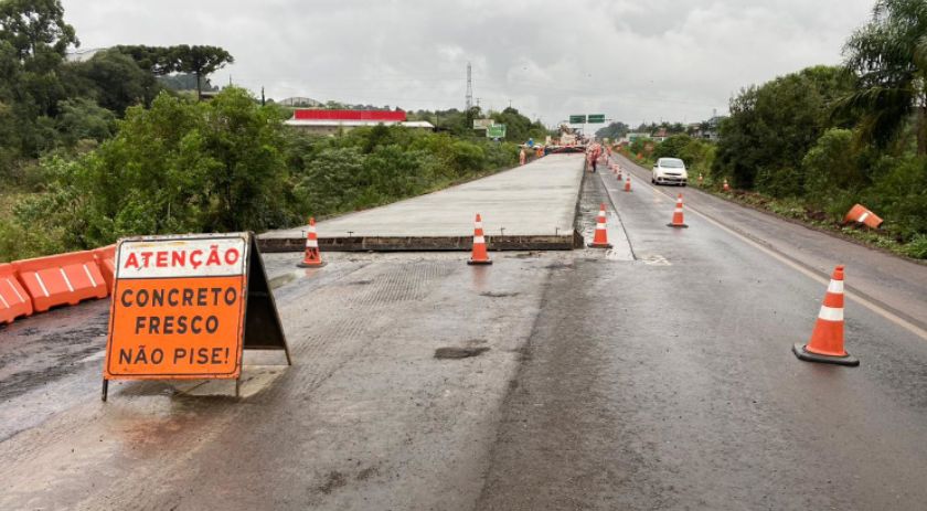 Começa a etapa de concretagem da rodovia entre Palmas e Clevelândia