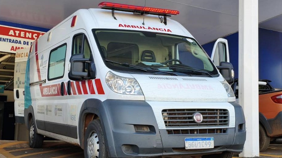 Homem ferido em acidente de trabalho com pneu