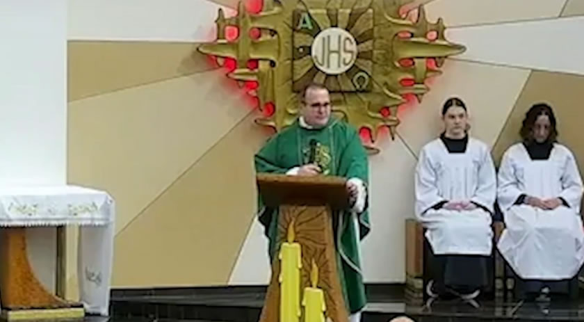 Igreja quebra silêncio e trata de casos de abuso durante missas