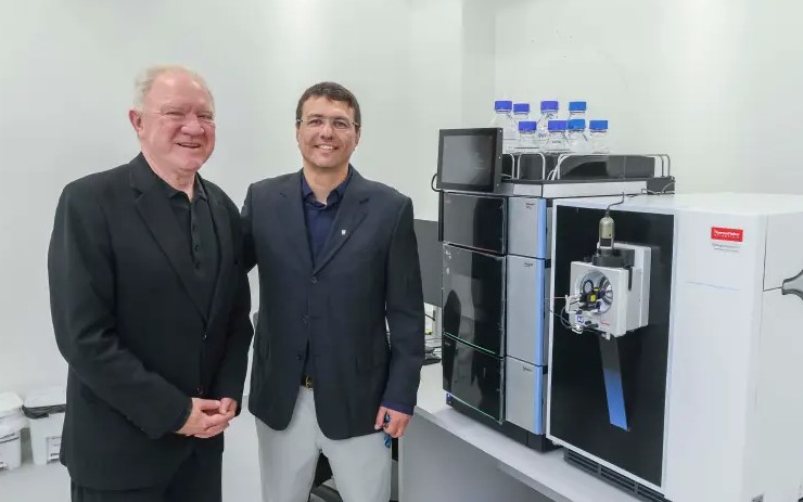 Paraná investe R$ 8 milhões em pesquisa de saúde e inaugura equipamento inédito na América Latina