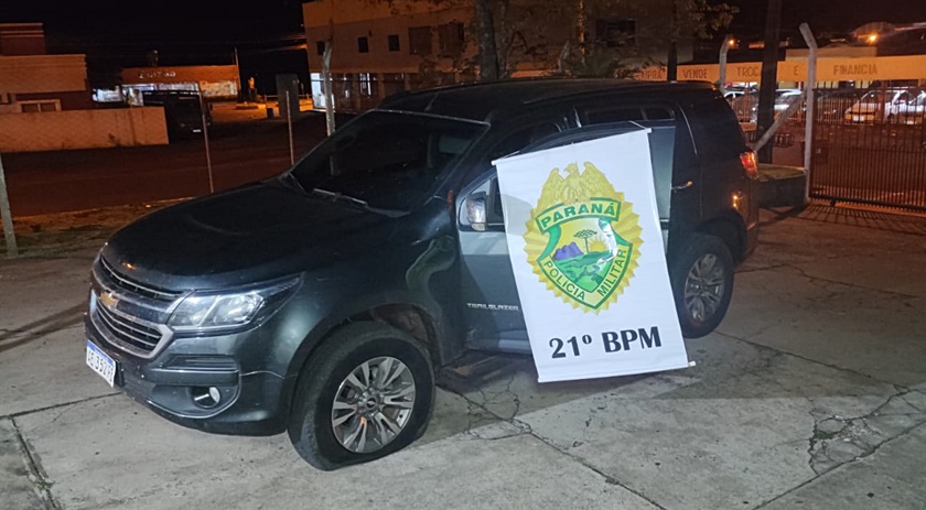 Caminhonete furtada na Argentina é recuperada pela Polícia Militar