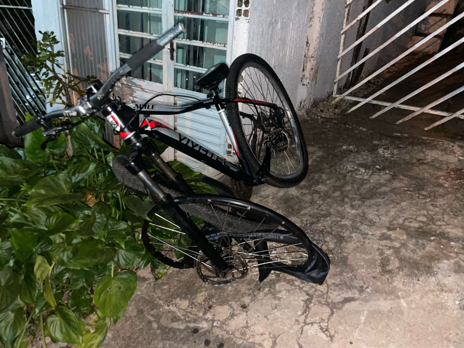 Uma criança morre e outra fica ferida em acidente de bicicleta
