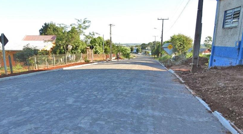 Obras na linha Cruzinhas melhoram a qualidade de vida na comunidade