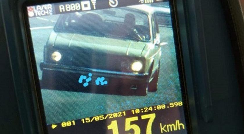 VW Brasília é flagrada a 157 Km/h no RS