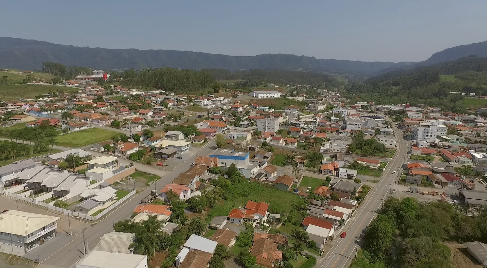 Cidade de SC escolhe novo prefeito neste domingo em eleição com auditoria internacional