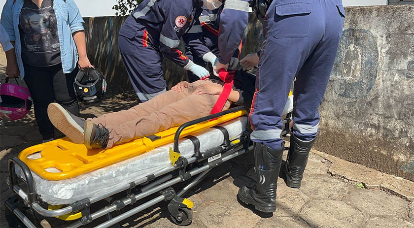 Acidente envolve Biz e Corsa em Beltrão