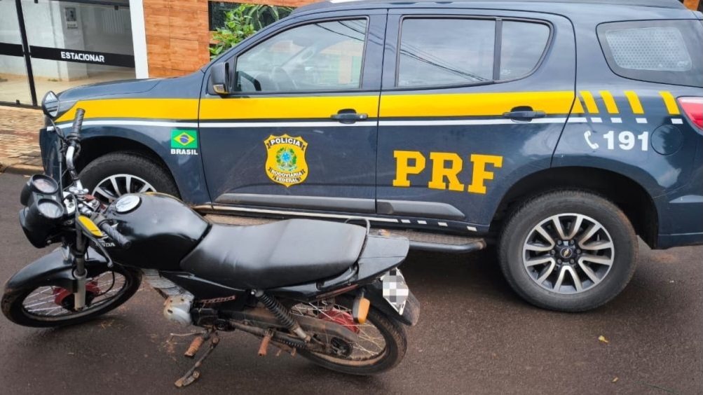 Argentino é preso de posse de motocicleta furtada