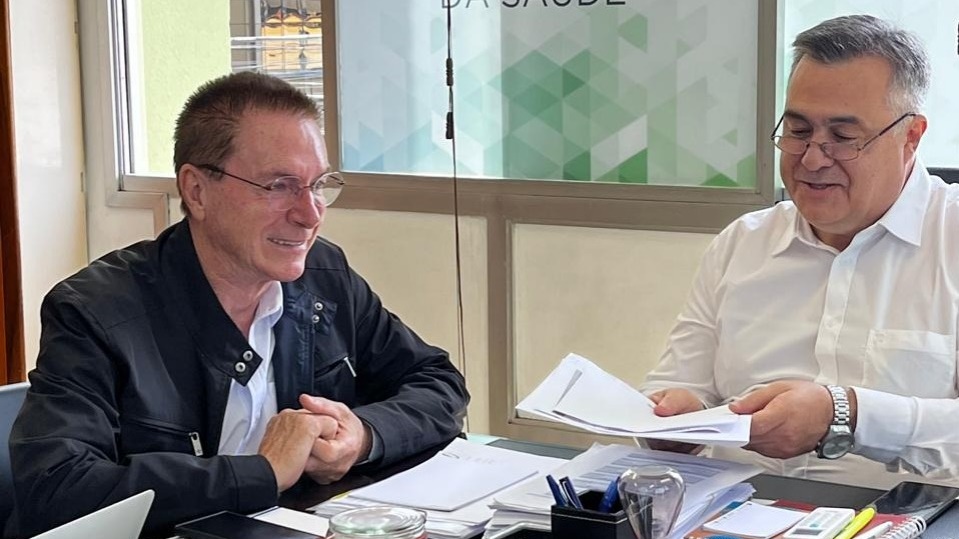 Pedron anuncia pacote de investimentos para a Saúde, com apoio do Estado