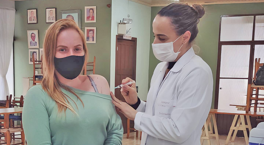 Somente nesta semana mais 600 pessoas foram vacinadas contra a Covid-19