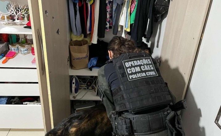 Polícia civil cumpre 13 mandados em operação contra grupo do tráfico na RMC