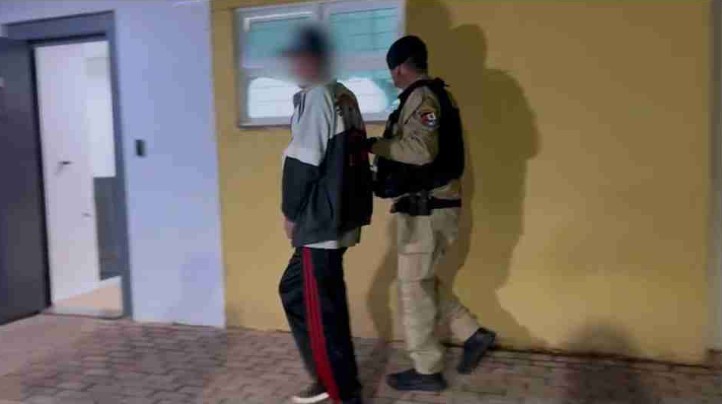Idosa denuncia companheiro por violência psicológica