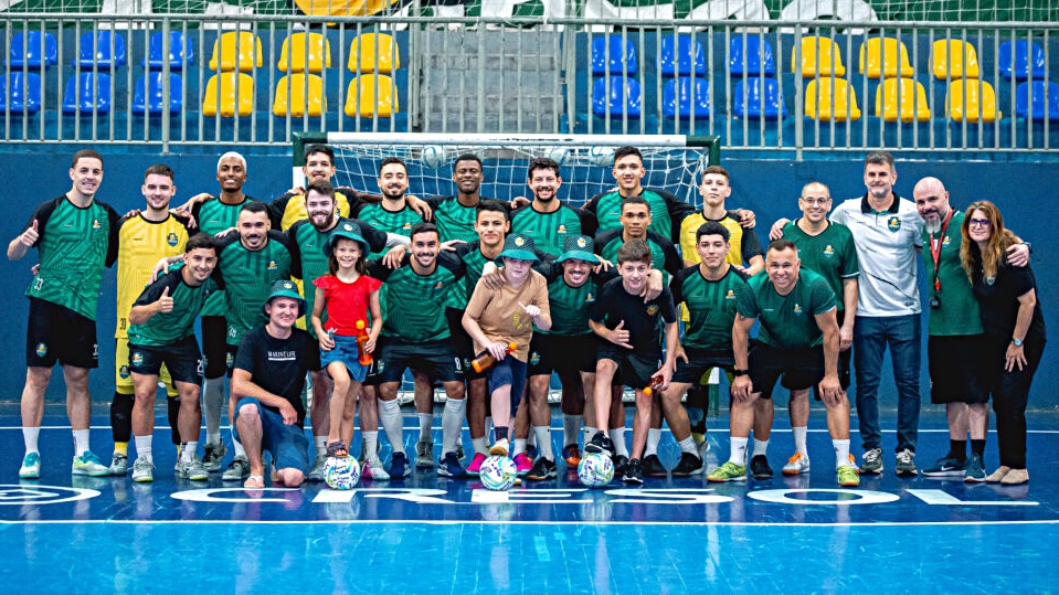 Rumo à semifinal, Marreco recebe pais e crianças para um momento especial no Ginásio Arrudão