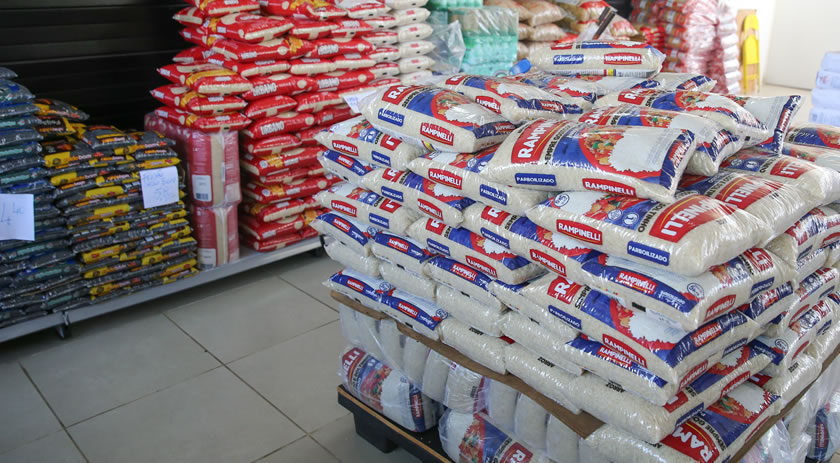 Governador regulamenta regras do programa que concede R$ 80 mensais a famílias vulneráveis