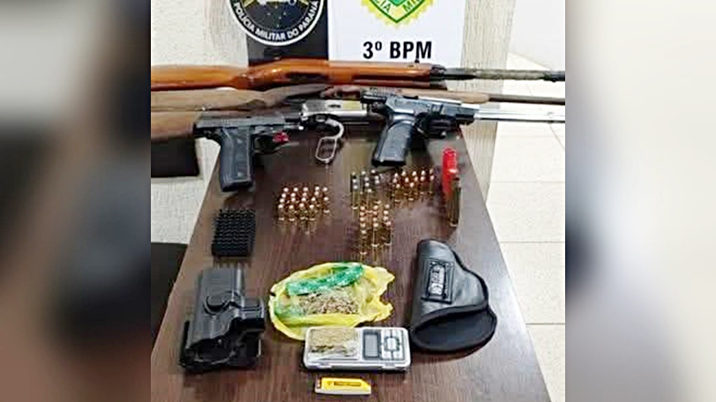Polícia Militar identifica suspeitos e apreende armas e drogas em ocorrência de disparos de arma de fogo em Pato Branco