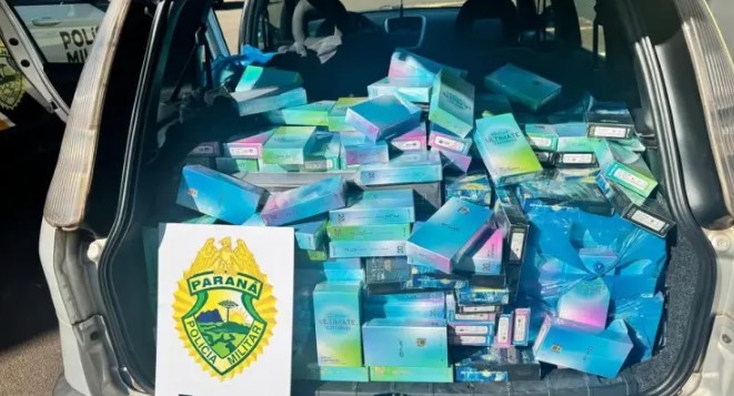 Perseguição policial termina com apreensão de contrabando