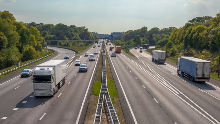 Usuários das rodovias sob concessão da EPR Iguaçu terão descontos nas tarifas; redução progressiva pode chegar a 98%