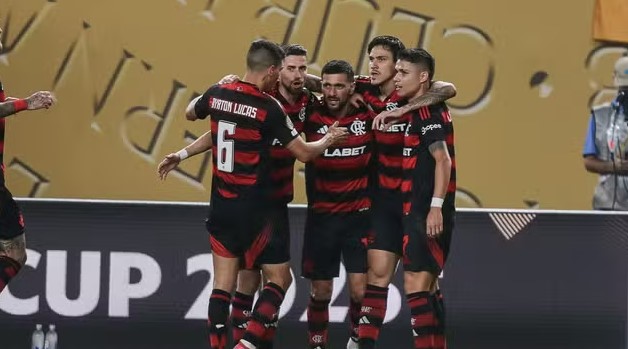 Flamengo vence o Espérance e termina primeira rodada da Copa do Mundo de Clubes como líder do Grupo D