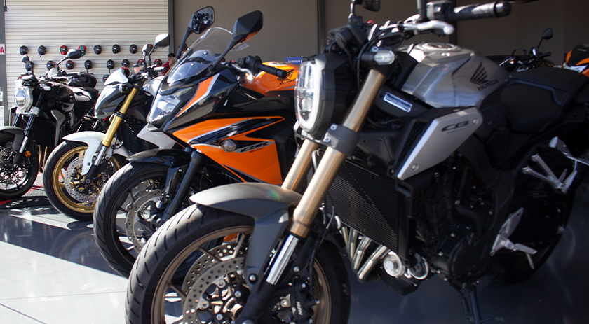 A moto dos seus sonhos está na Deny Gambatto Motors