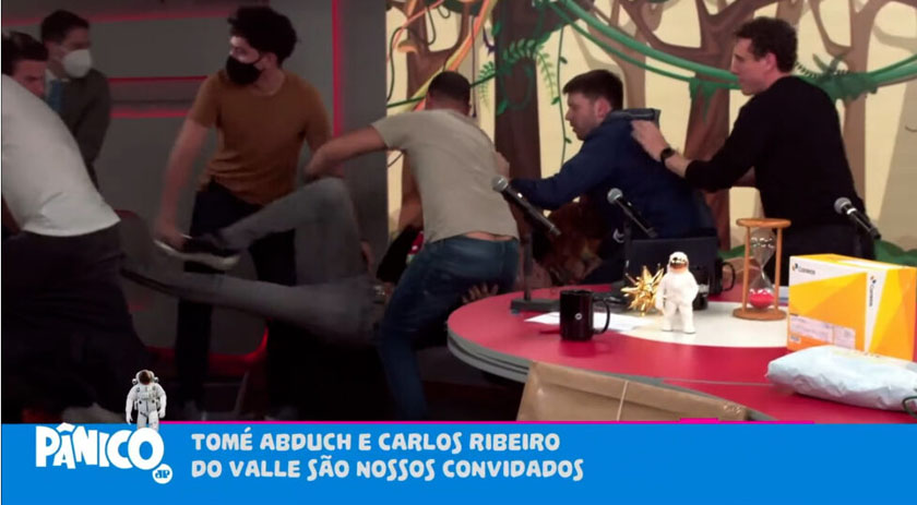 Comentarista e apresentador trocam socos ao vivo no 'Pânico' da Jovem Pan; veja