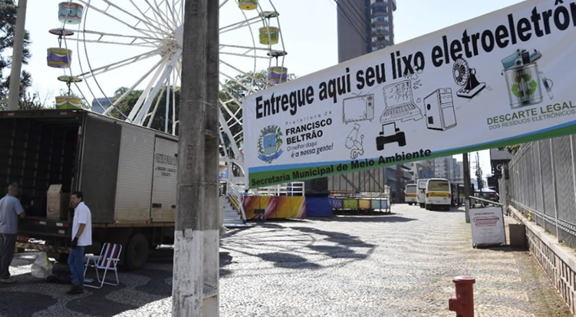 Hoje tem coleta de lixo eletrônico e lâmpadas em Beltrão