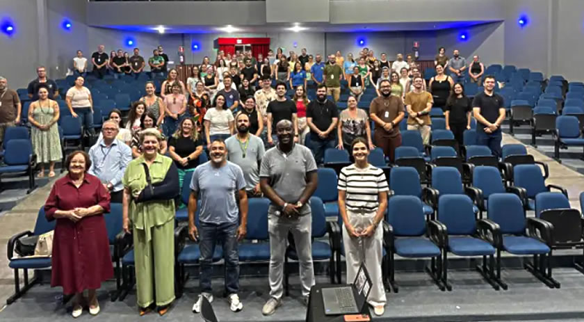 Capacitação sobre igualdade racial qualifica atendimento público