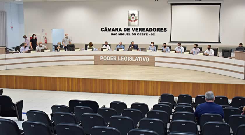 Câmara retoma sessões presenciais nesta quinta-feira