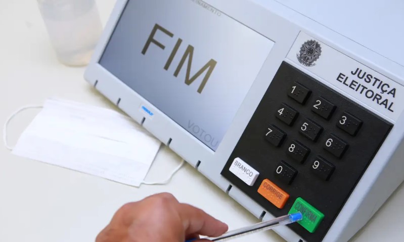 CCJ da Câmara volta a analisar proposta de recontagem física dos votos