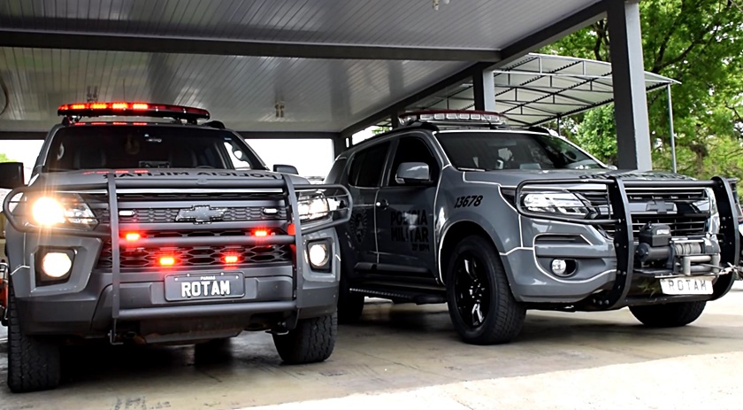 Operação da Rotam resulta em apreensão de drogas e prisão de suspeitos