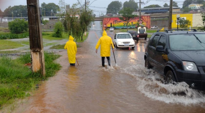 Prefeitura cria força tarefa para sanar alagamentos