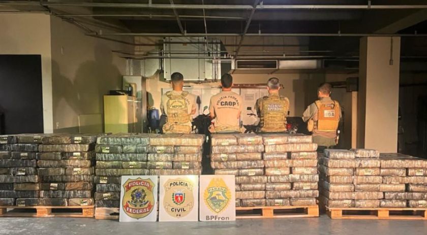 Forças policiais apreendem 3,2 toneladas de maconha em Foz do Iguaçu e Guaíra