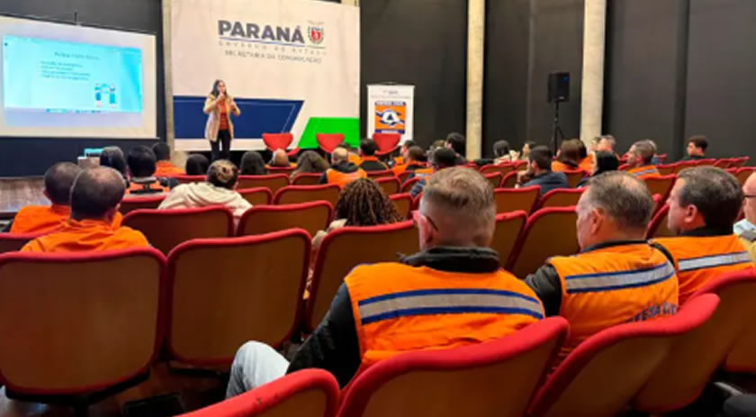 Defesa Civil realiza capacitação em Libras para atendimento em emergências
