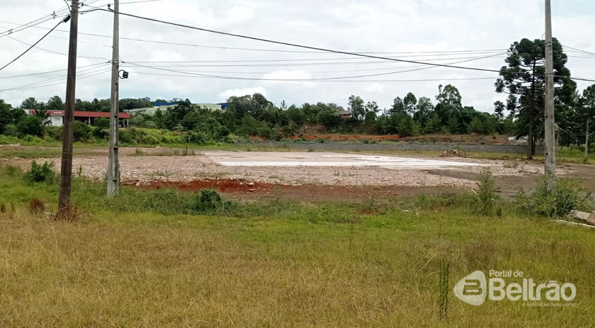 Canteiro de obras da Havan volta a ter movimentação