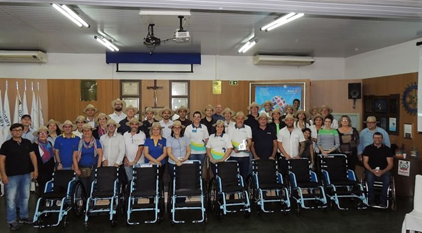 Rotary entrega 83 cadeiras de rodas aos distritos cadastrados no Projeto Mobilidade para Todos