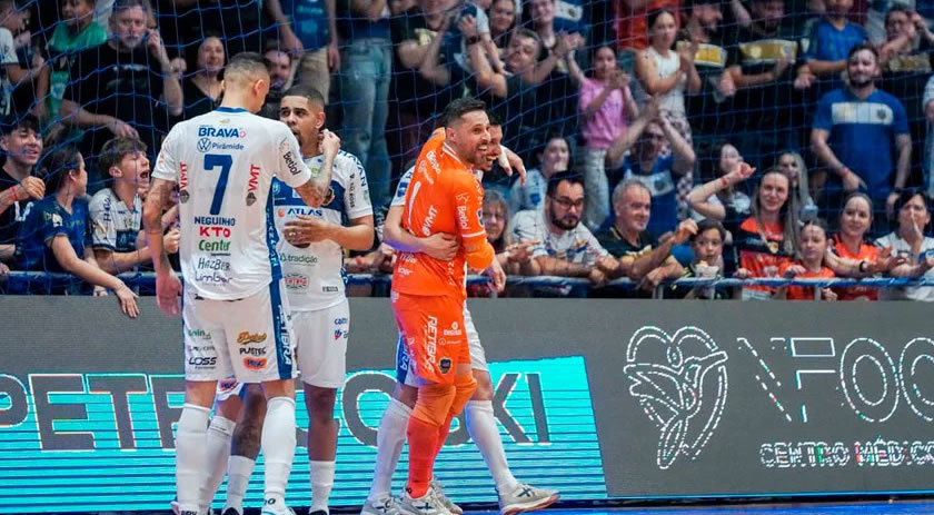 Pato Futsal bate recorde no número de sócios-torcedores