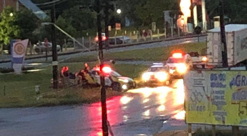 Motociclista foge de abordagem policial e se envolve em acidente