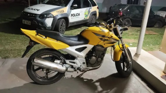 Motociclista embriagado é preso após realizar manobras perigosas e fugir da PM