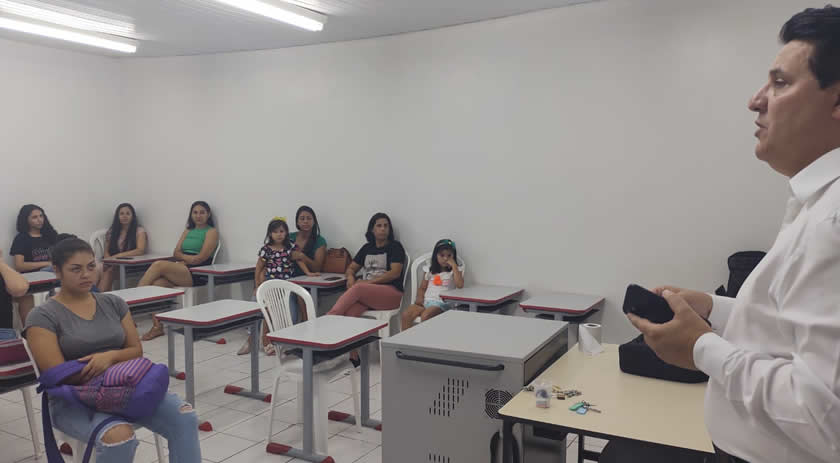 Jovens de Coronel Vivida concluem curso de Programador de Sistemas