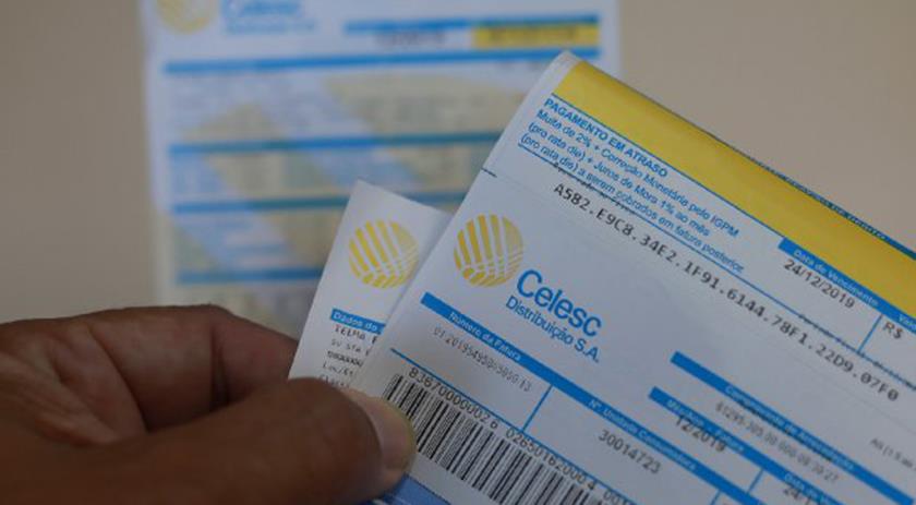 Celesc alerta para golpes aplicados em nome da empresa