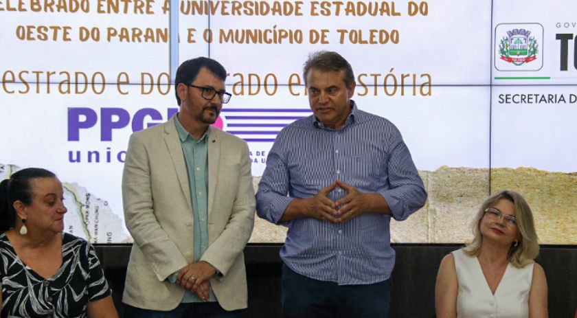 Unioeste e Toledo firmam cooperação para professores concretizarem pós em História