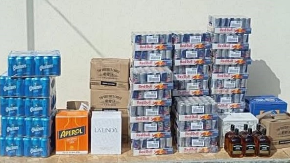 PM Apreende Veículo com Mercadorias Irregulares de Origem Argentina em Salgado Filho