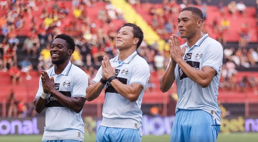 Grêmio vence o já rebaixado Sport e garante vaga na Copa Sul-Americana em 2026