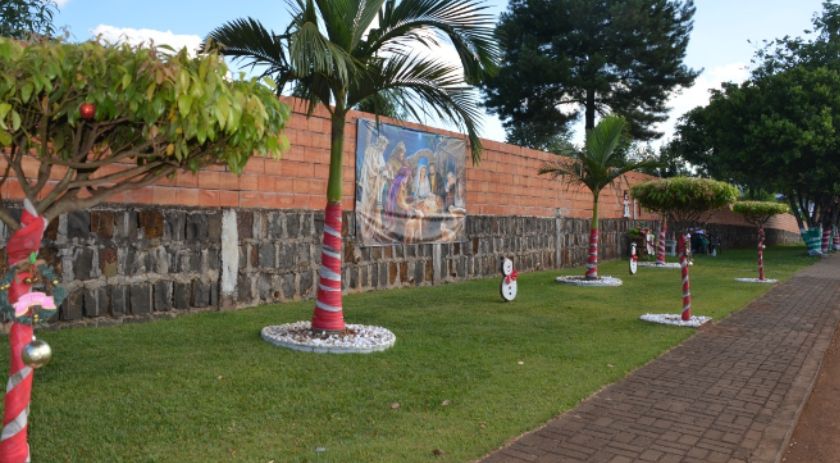 Moradores decoram rua com a Magia do Natal